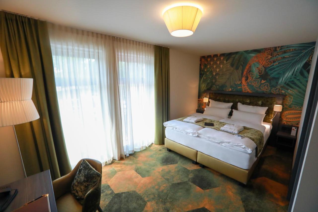 Spree. Hotel Am Hafen Lubbenau Bagian luar foto